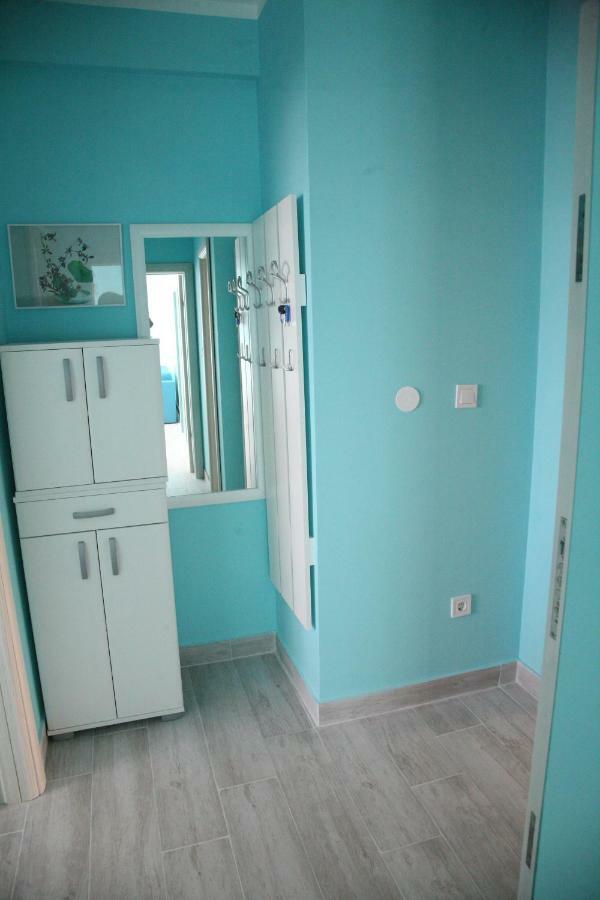 Apartments Mira Tivat Exterior foto